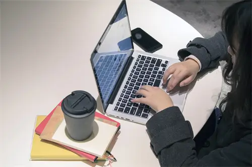 电脑需要装什么软件