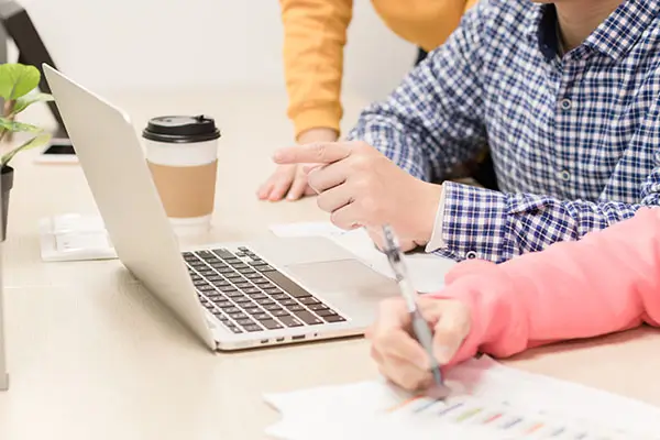 电脑为什么蓝屏重启